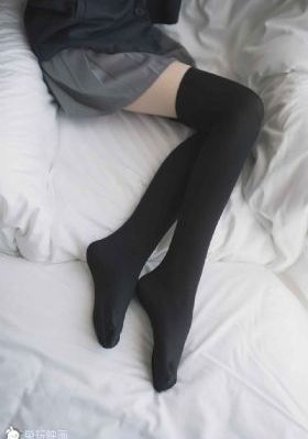 大象学校惊现偷情一幕_午夜伦理在线观看免费版