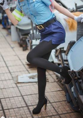 偷拍女学生_看片免费本草中国在线观看免费