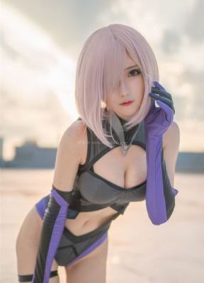 鸣人c纲手_HD高清影院全集免费观看