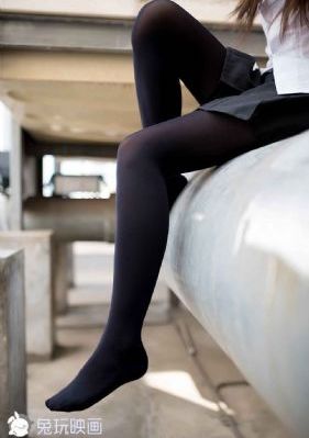 美女叉开腿_完整版国语在线观看完整视频大全