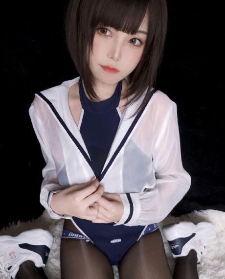 日本老师脱了内裤打屁股_百度影音HD在线观看