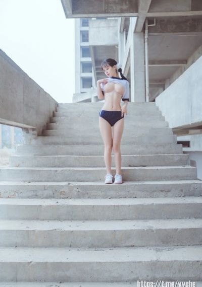 亚洲欧美精品一二区_免费视频下载免费高清观看