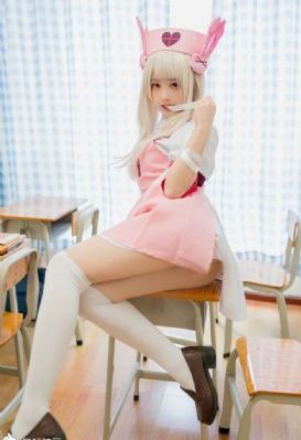 玩弄丰满的大白屁股在线视频_蓝光高清神马在线观看