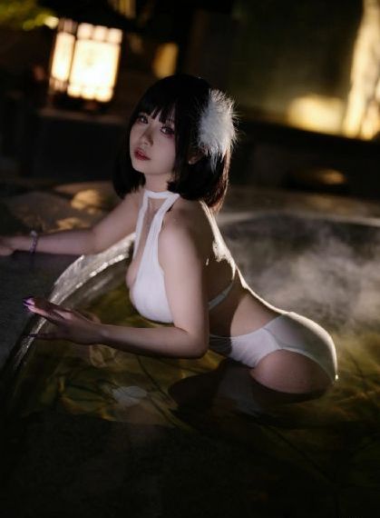 制服诱惑内衣_高清国语版在线观看完整版