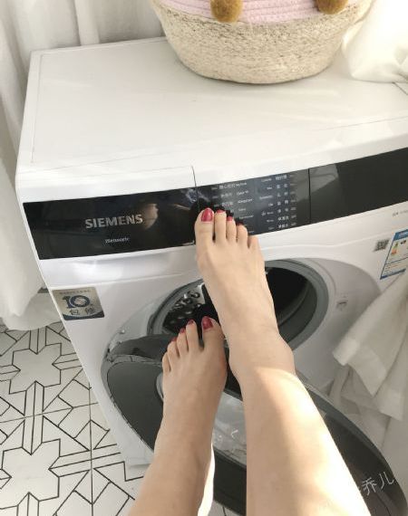 成人二级朝鲜视频迅雷下载_精品视频成长在线视频免费观看