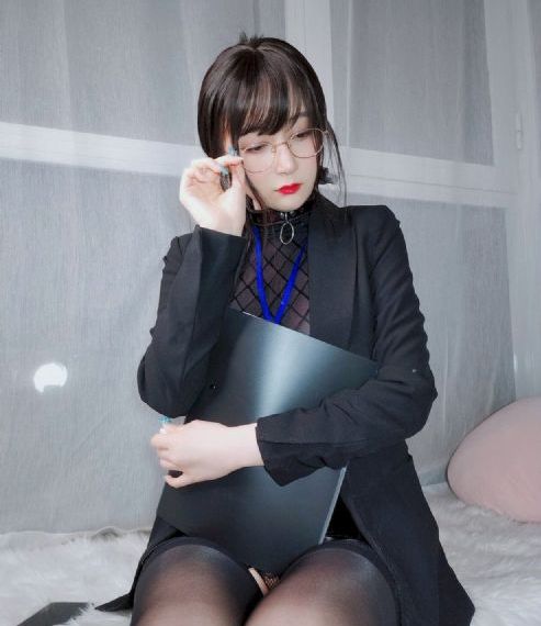 少妇被粗大后进猛烈xx动态图_双语中字独家试爱免费观看视频