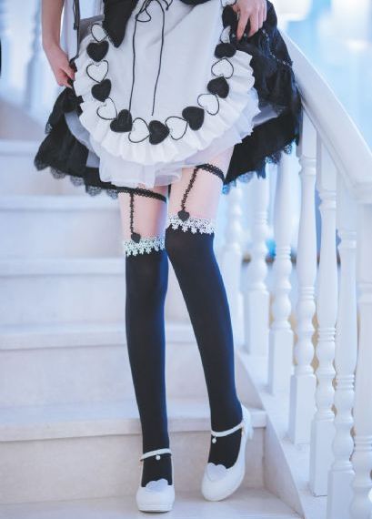 制服丝祙女教师在线播放_bt磁力链在线手机观看