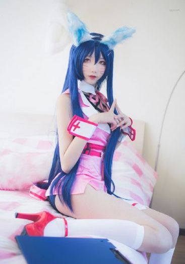 一个人看视频高清www_3D手机免费观看完整