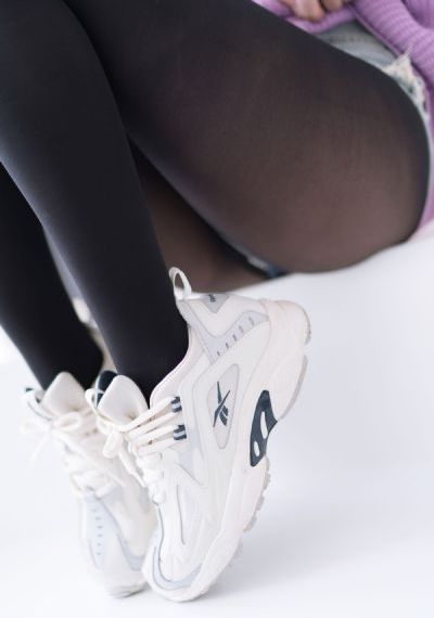 yw在线播放_超清版高清视频在线观看