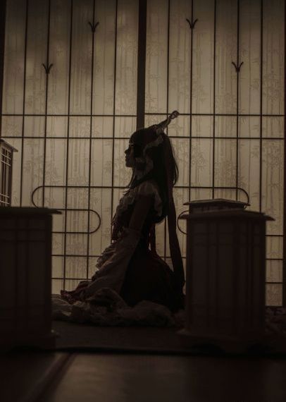 女班长被c扒衣服动漫_午夜dj电影在线观看