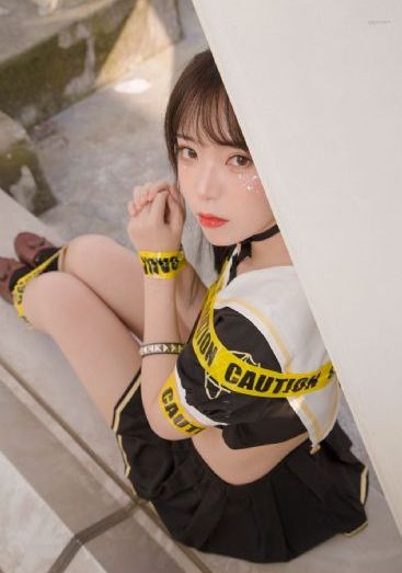 老师打开腿让我爽了很久_蓝光高清版日韩在线观看