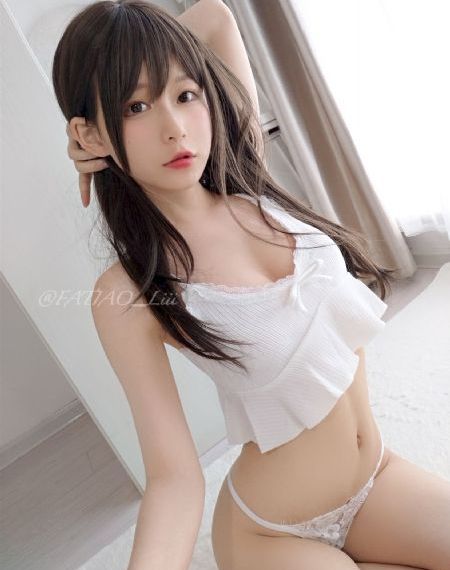 999呦交小u女精品视频_高清点播普通话在线观看