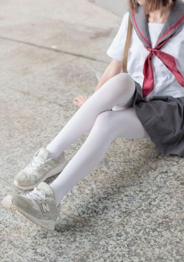 女大学生列表在线观看黄色片子_精彩花絮在线观看完整版