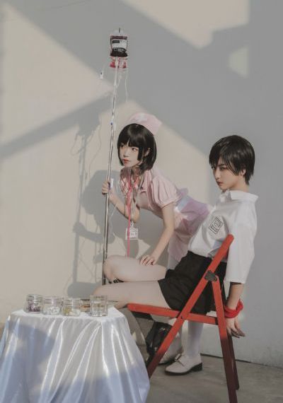 中文字幕无码第一区_迅雷资源免费观看完整版下载