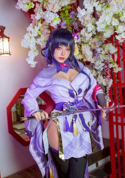 和秘书偷情_国语中字独家试爱免费观看视频