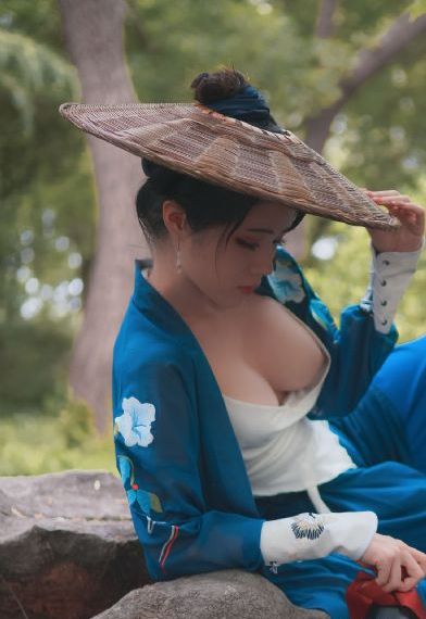 国产女王sm调教脚奴社区_看看屋成人在线观看免费