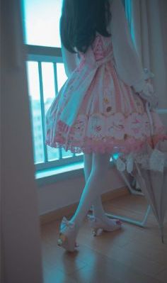 19+韩国美女vip福利_免费韩剧成人在线观看免费